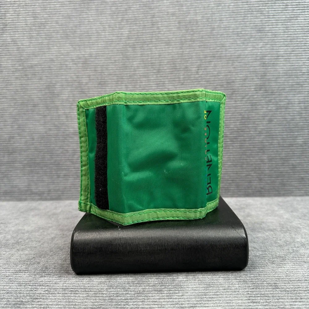 United Colors of Benetton Vintage Trifold Nylon Wallet Green Hook Loop 90s UCB